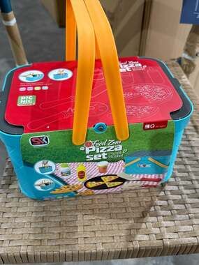 ShunLikai Toys Food Zone Pizza Picnic Set Hand Basket Playset